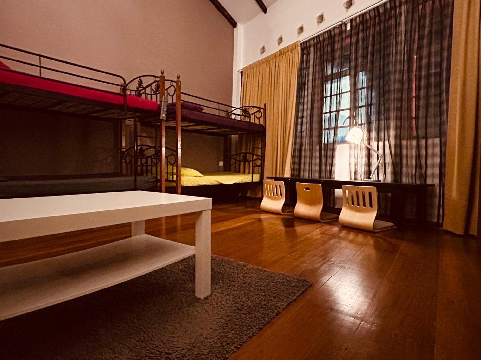 Asrama New Great Shanghai Female